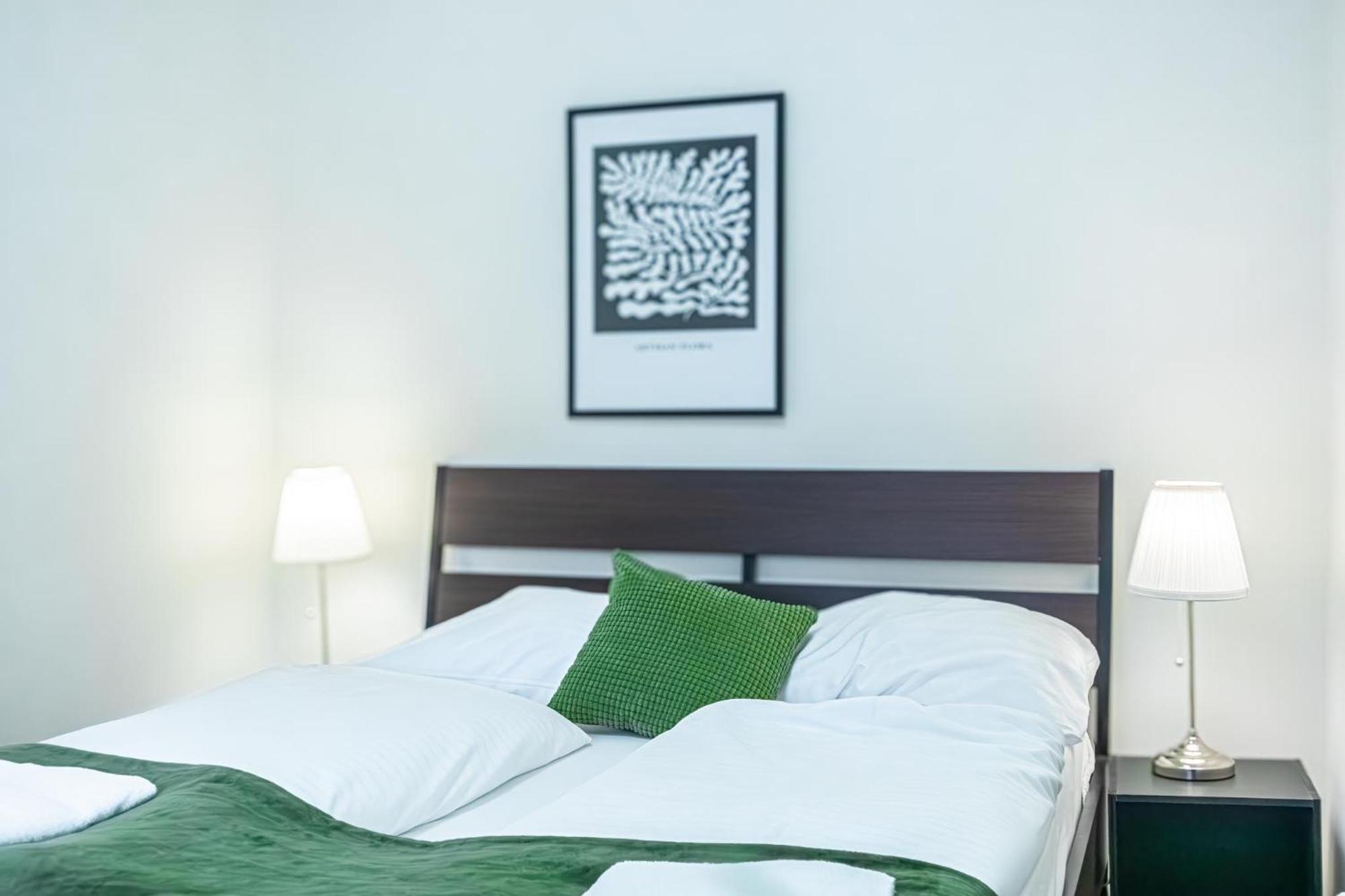 Comfortable 2Br Apt.-Near Wiener Stadthalle Bagian luar foto